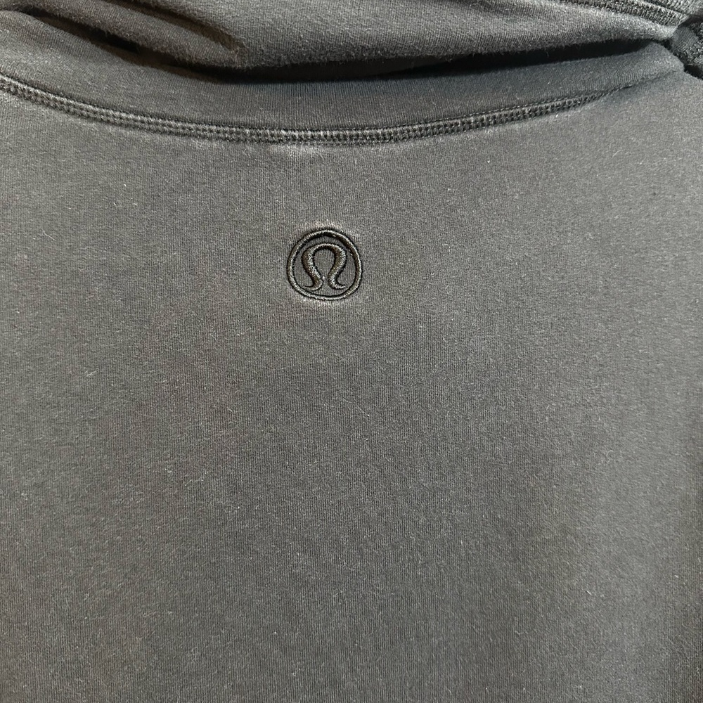 Lululemon Black Cowl Neck Pullover Sweater Pockets Size 6 - Picture 3 of 8
